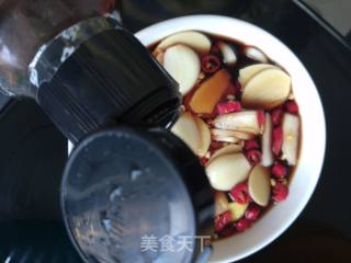 Spicy and Sour Radish Peel recipe