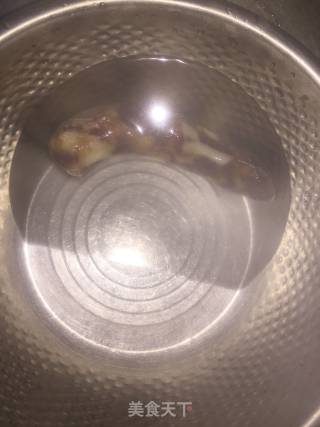 Stir-fried Sausage with Garlic recipe