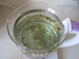 Pear Lily Chrysanthemum Drink recipe