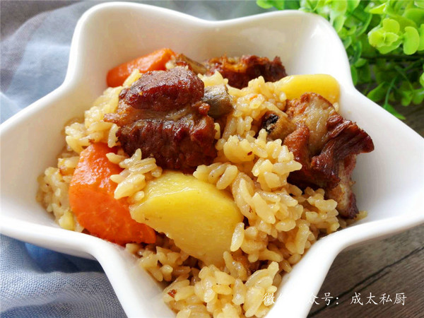 Braised Rice with Pork Ribs and Potatoes recipe