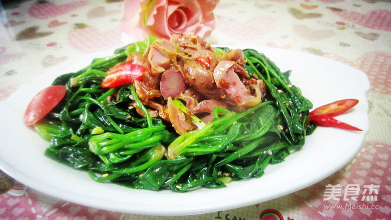 Spinach with Chicken Gizzards recipe