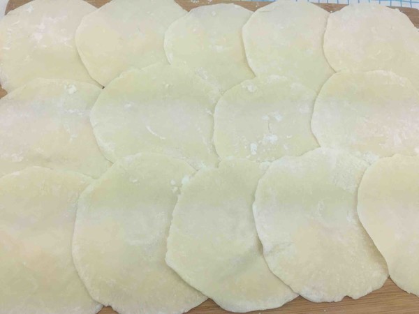 Konjac Shredded Pork Dumplings recipe