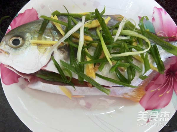 Steamed White Pomfret recipe