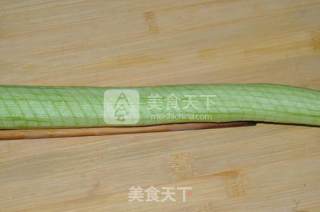 Steamed Loofah with Garlic Vermicelli recipe