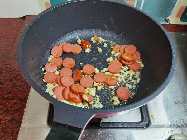 Fried Rice with Seaweed Sausage recipe