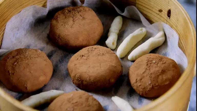 Mushroom Bean Paste Bun recipe