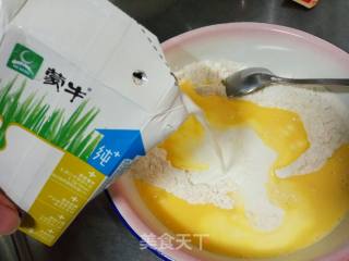 Delicious Custard Steamed Cake recipe