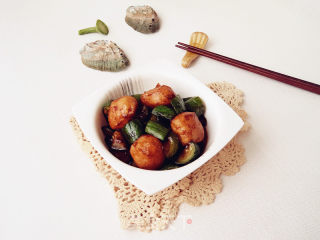 Braised Loofah Cuttlefish Balls recipe