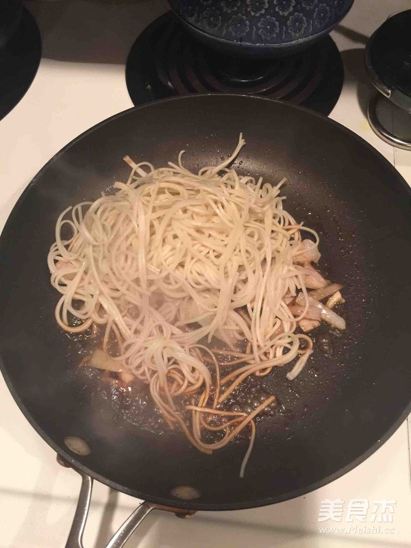 Super Simple Fried Noodles recipe