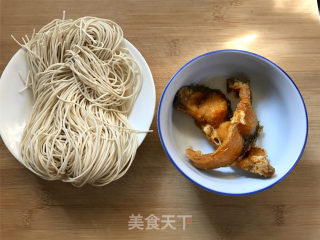 Fried Fish Noodle recipe