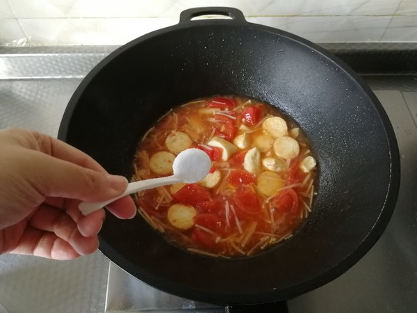 Enoki Mushroom Tomato Tofu Soup recipe