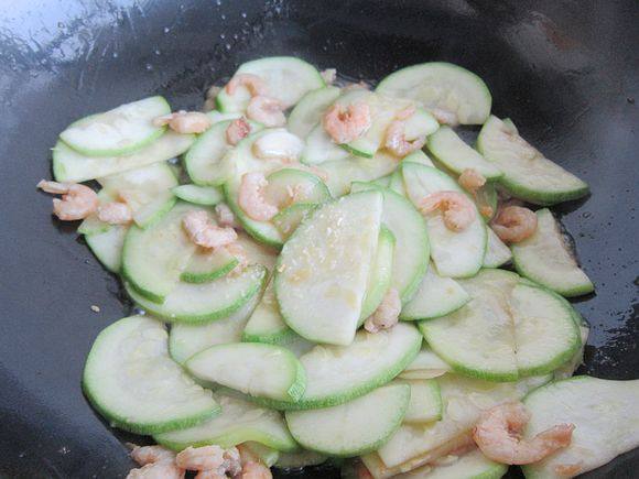 Shrimp Fried Gourd Melon recipe