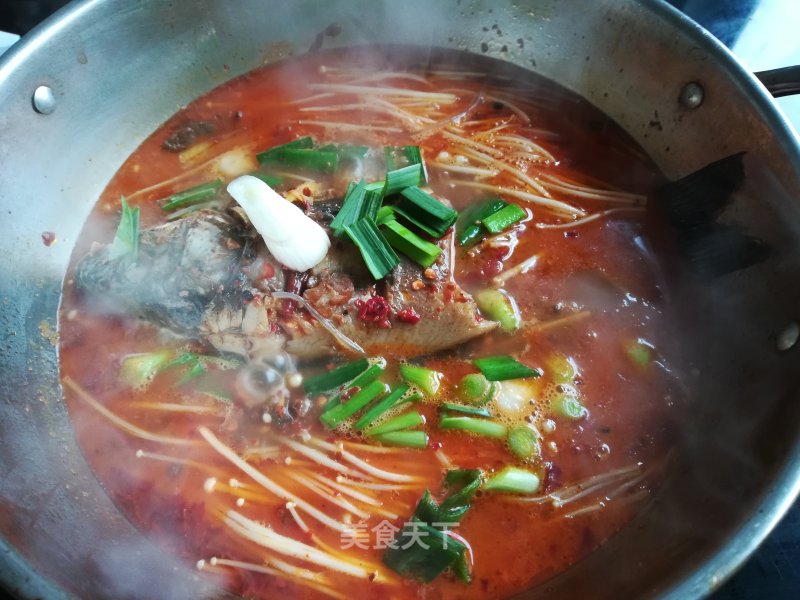 Crucian Hot Pot recipe