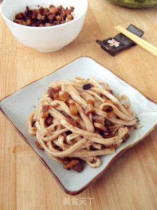 Tossed Noodles in Black Bean Sauce recipe