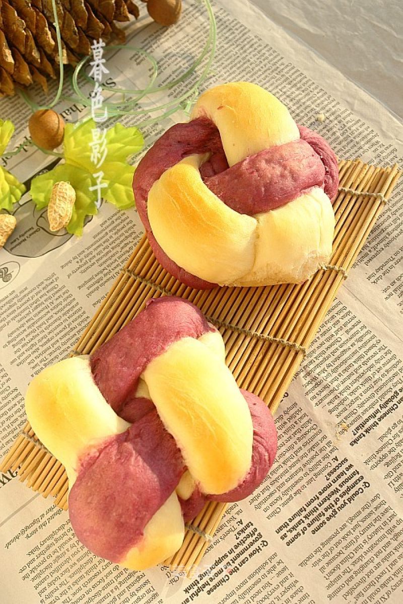 Bicolor Flower Bread recipe