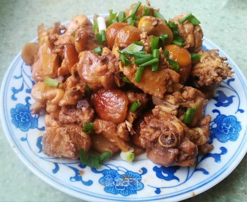 Stir-fried Chicken with Chestnuts recipe