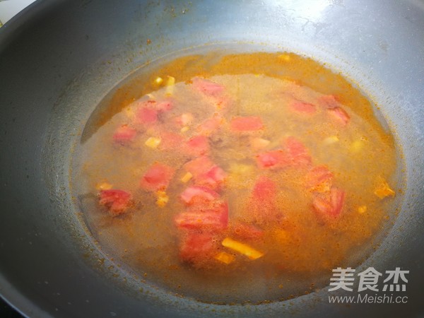 Tomato Noodles with Meatballs recipe