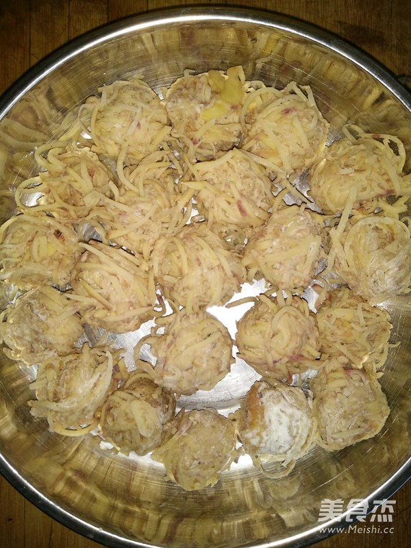 Braised Potato Meatballs with Sauerkraut Ribs recipe