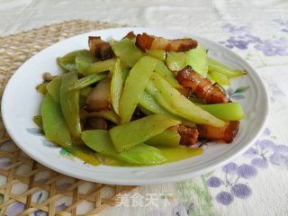 Stir-fried Lettuce with Twice-cooked Pork recipe