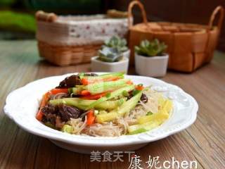 Beef Stir-fried Rice Noodles recipe