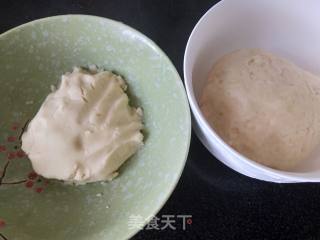 Fresh Meat Moon Cakes recipe