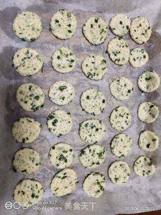 Chive Soda Crackers recipe