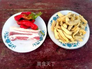 Fried Pork with Dried Radish recipe