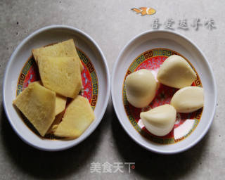Pumpkin Cup with Spare Ribs recipe