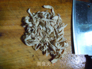 [stir-fried Duck Intestines with Double Pepper]--salad Can Also be Stir-fried recipe