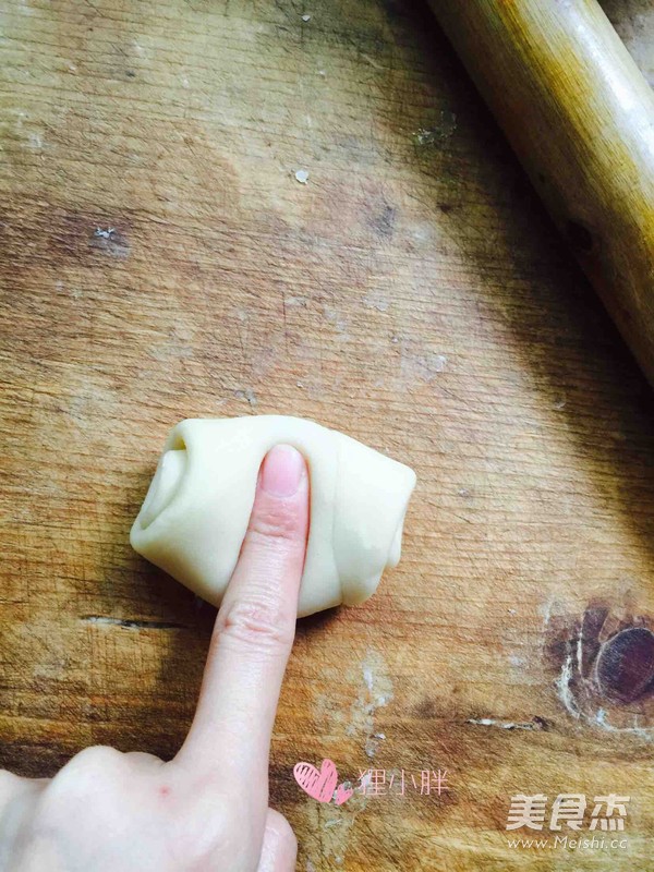 Mooncakes with Egg Yolk and Lotus Seed Paste recipe