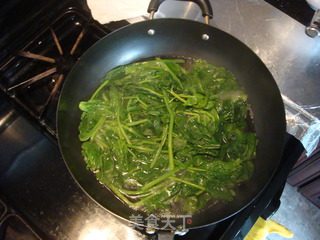 Left Mouth Fish Fillet with Spinach Miso Soup recipe