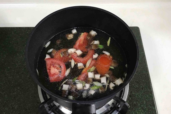 Tomato Mushroom Noodle Soup recipe