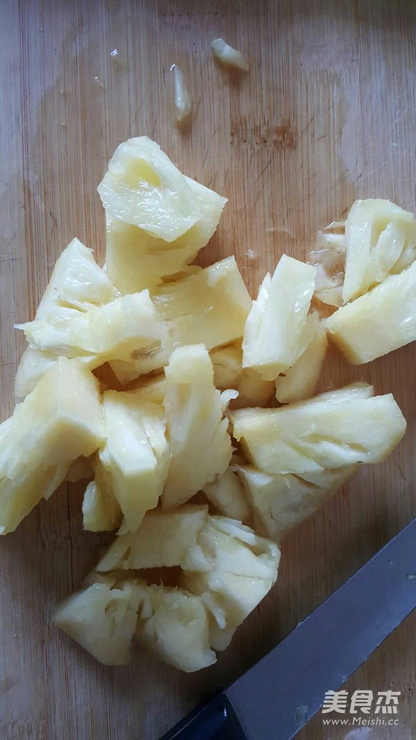 Pineapple Coconut Milkshake recipe