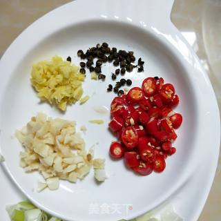 Capers Minced Pork recipe