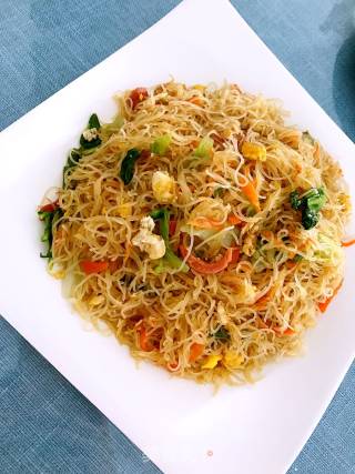 Fried Rice Noodles with Egg recipe