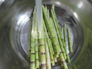 Boiled Keel with Wild Bamboo Shoots recipe