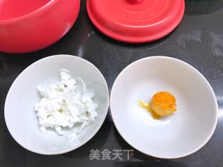 Tofu with Scallop and Egg Yolk recipe