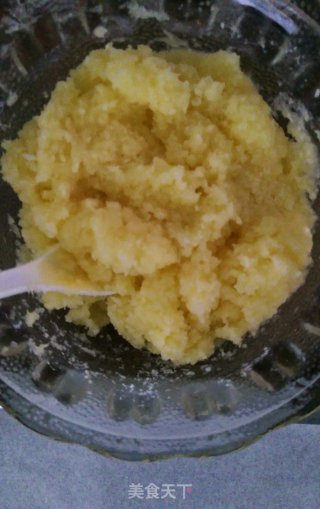 Garland Coconut Bread recipe