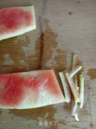 Beef Wonton with Watermelon Skin recipe