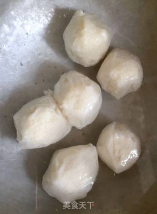 Stir-fried Cuttlefish Balls with Cauliflower recipe