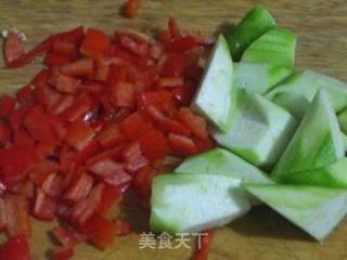 Stewed Pork Ribs with Corn Loofah recipe