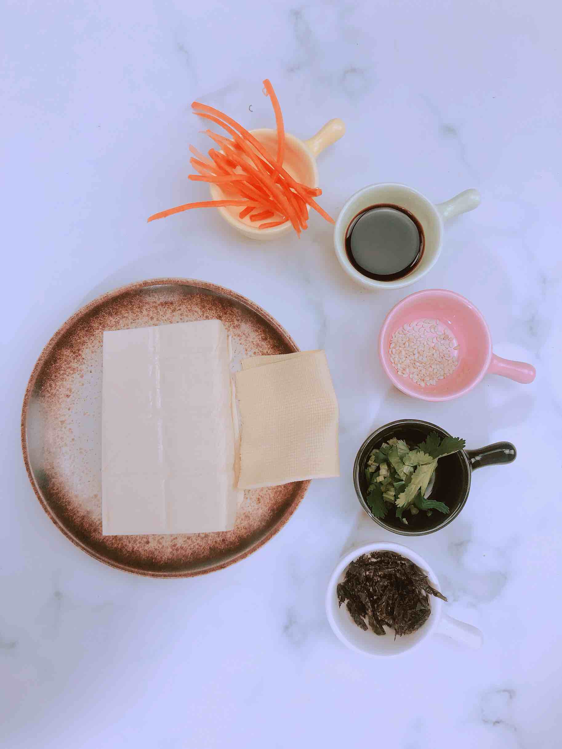 Simple and Low-calorie "dingding" Tofu recipe