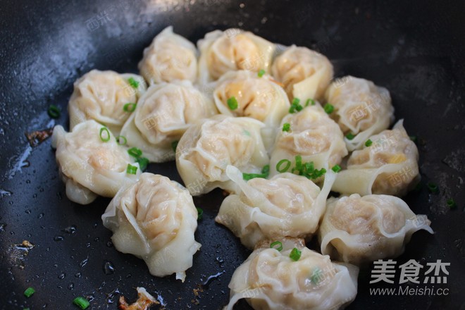 Water Chestnut and Shrimp Wonton recipe