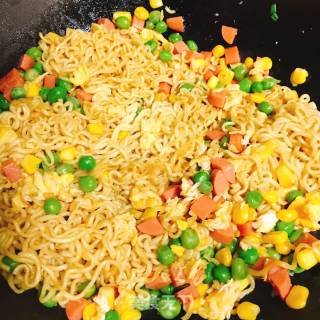 Fried Fast Food Noodles with Ham recipe