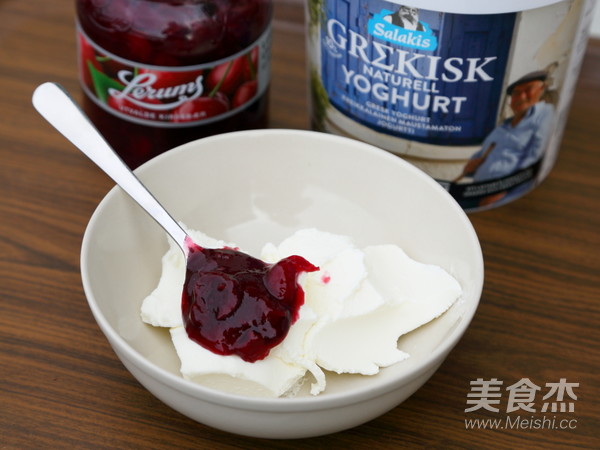 Yogurt Cherry Pot recipe