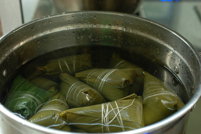 Traditional Red Date Zongzi recipe