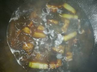 Braised Pork with Quail Eggs recipe