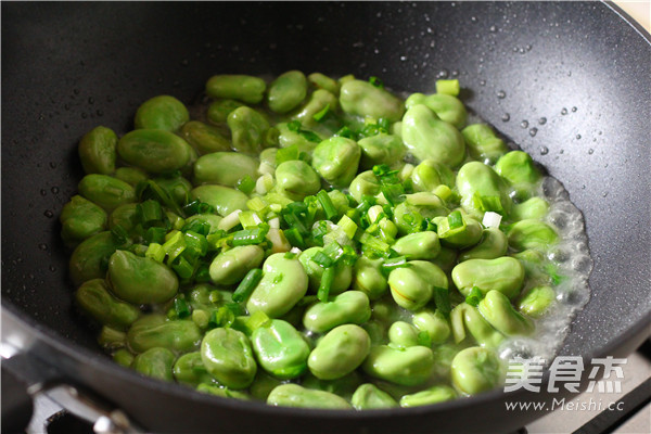 Scallion Broad Beans recipe