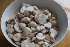 "fresh" and Delicious Simple Quick-handed Dishes-stir-fried Fresh Mushrooms recipe