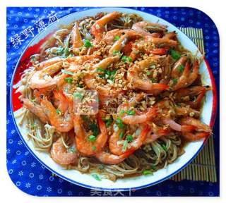 Steamed Shrimp with Garlic and Golden Needle Powder recipe
